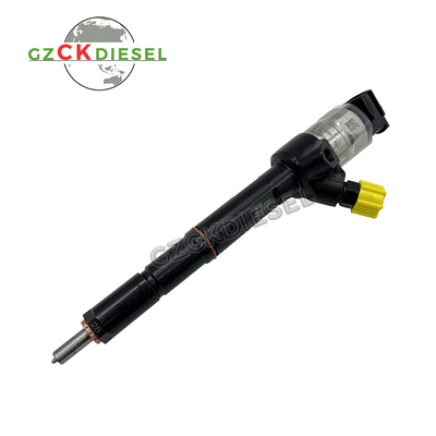 Dieselbrennstoffspritzer P091-000A P091000A für Dieselmotoren YN33 36 38